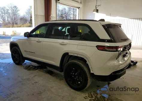 2025 Jeep Grand Cherokee Laredo z USA, uszkodzony, nr VIN 1C4RJGAGXS8767531